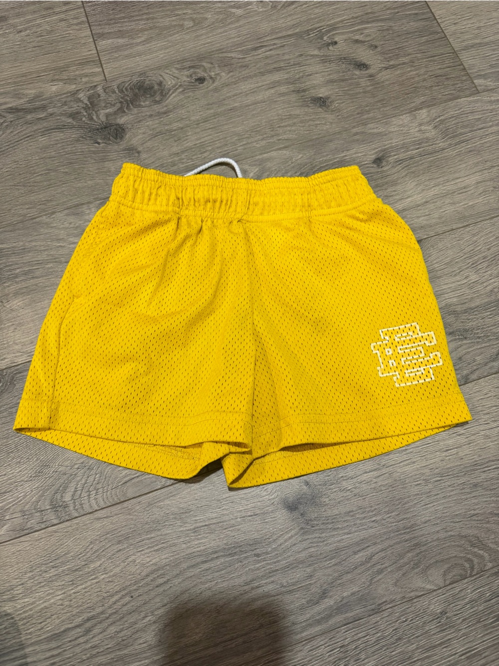 Kids medium Eric Emanuel Yellow Mesh Shorts with White Drawstring and Logo Patch
